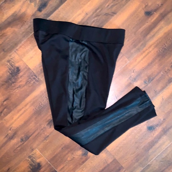 ❤️MAURICES XL LEGGINGS❤️ - Picture 1 of 6